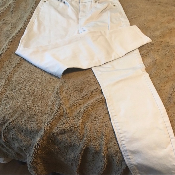 LC Lauren Conrad Denim - Lauren Conrad skinny jeans sz8 light blue